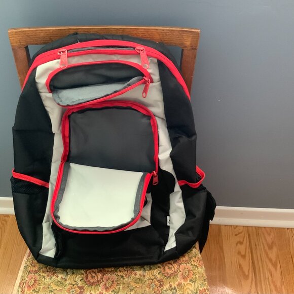 MICKEY MOUSE BACKPACK by HEYS - Picture 4 of 10